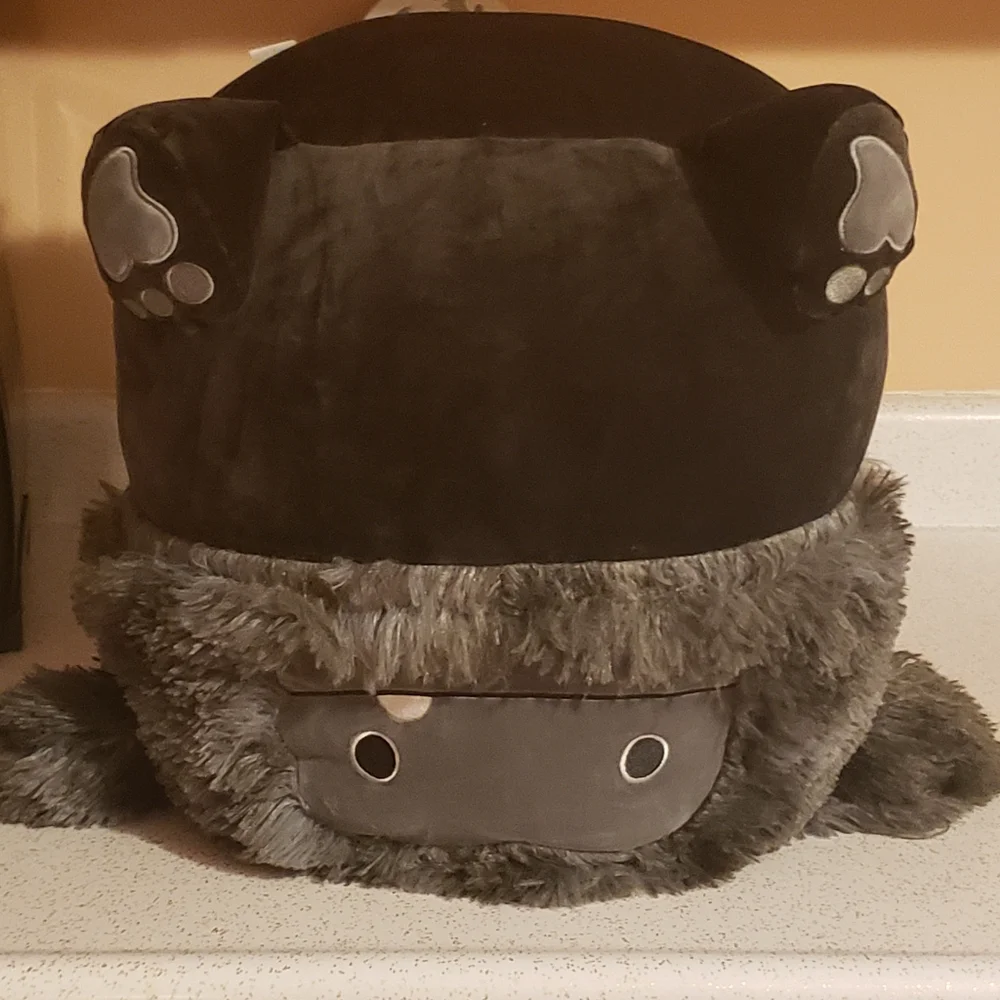 Wallis the Black Bigfoot Squishmallow 16”